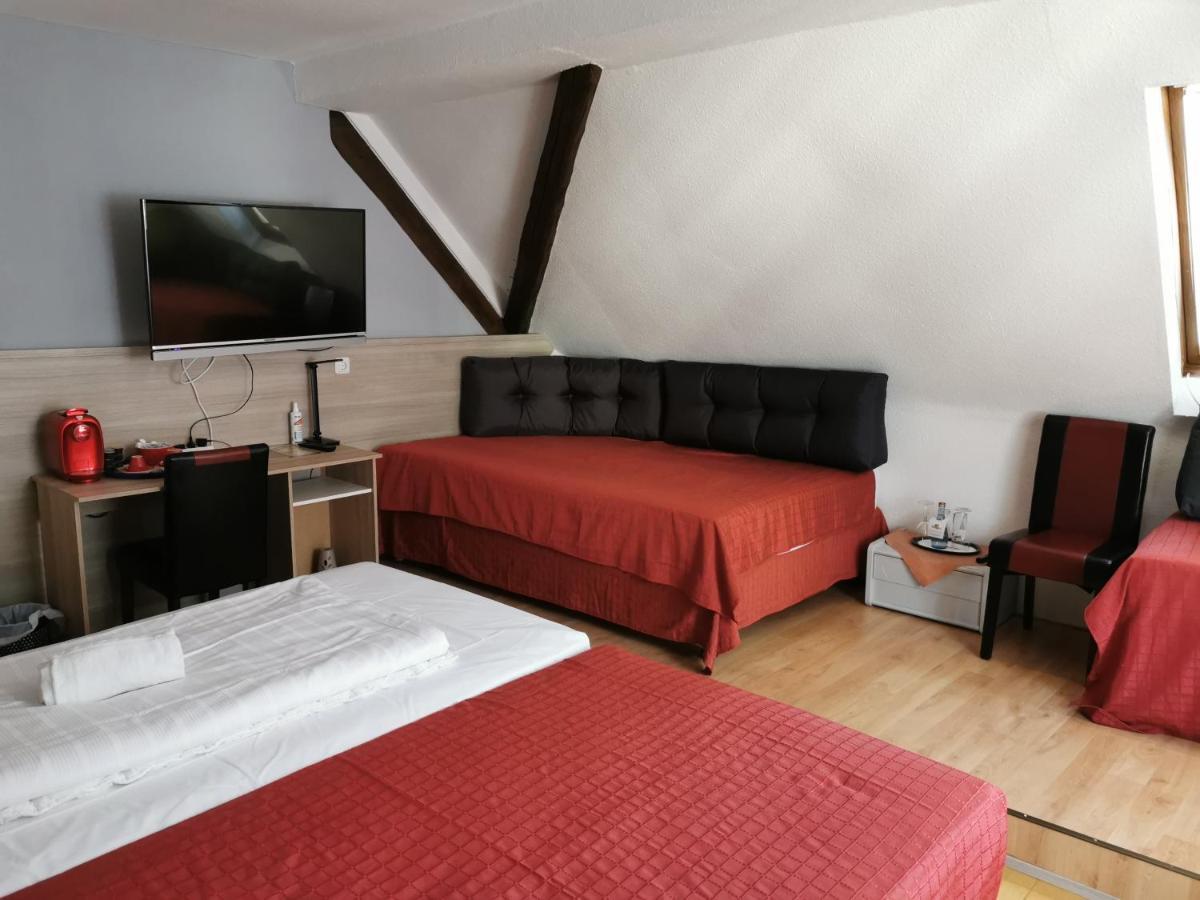 Hotel Brunnenhof 윌가츠위젠 외부 사진