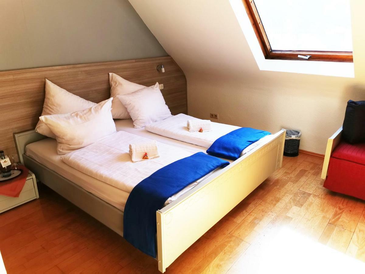 Hotel Brunnenhof 윌가츠위젠 외부 사진